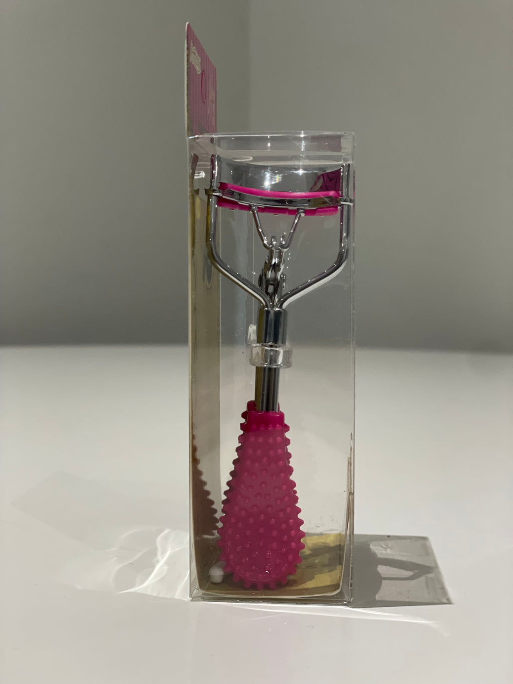 Eyelash Curler w/ Textured Grip – 11 cm, Soft Silicone handle