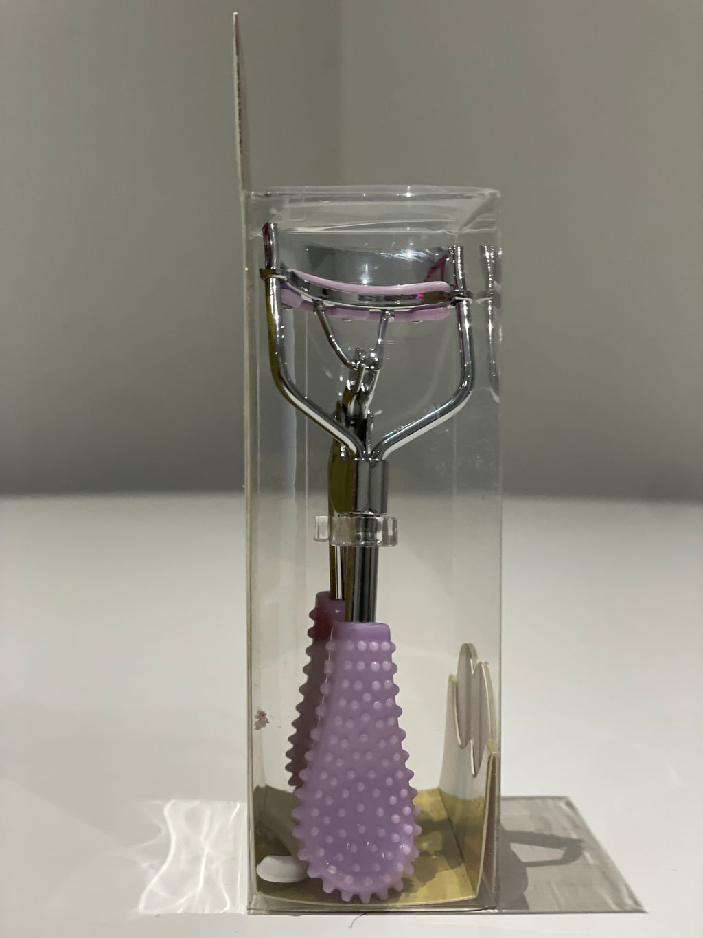 Eyelash Curler w/ Textured Grip – 11 cm, Soft Silicone handle