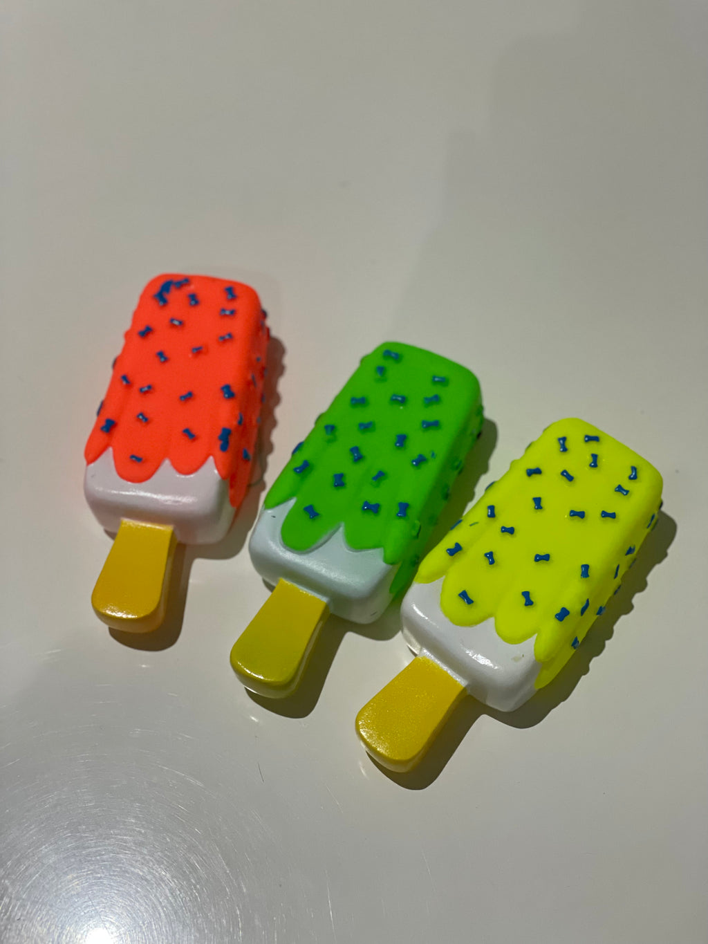 Squeaky Ice Cream Popsicle Dog Toy 15 cm – Bone Print, Assorted Colours, Soft Chew